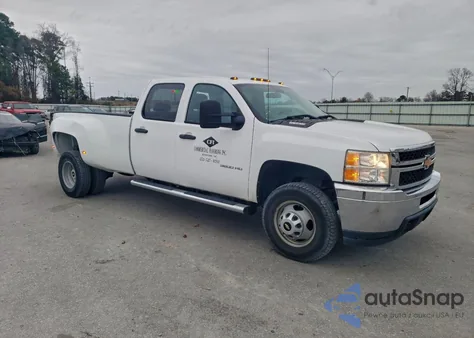 2013 Chevrolet Silverado C3500 from USA, damaged, VIN 1GC4CZC88DF113745
